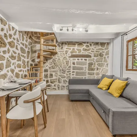 Prime Latin Quarter 1br - Cozy Netflix Apartment *
